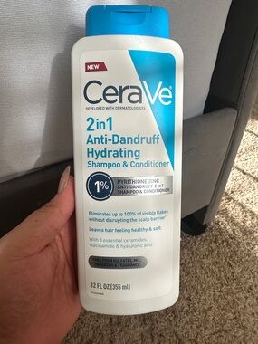 CeraVe 2-in-1 Anti-Dandruff Hydrating Shampoo & Conditioner - Blue and White